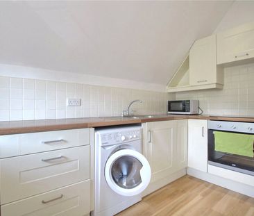 2 bed apartment to rent in High Street, Yarm, TS15 - Photo 5