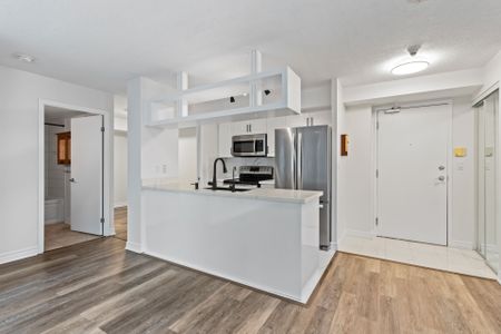 For Lease - 81 Navy Wharf Court Unit# 1006, Toronto, Ontario - Photo 2