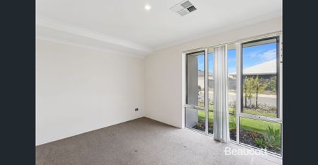 Solar powered family home on edge of Swan Valley - Photo 4