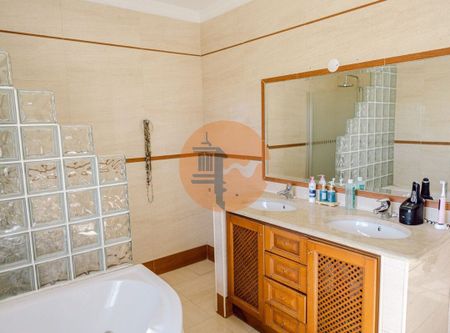 Faro, Faro 8950 - Photo 2