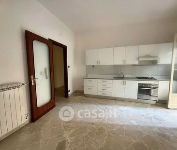 Quadrilocale in Affitto in Via del Granatiere 33 a Palermo - Photo 5