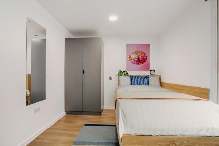 Platinum Ensuite - Photo 2
