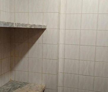 Apartamento T2 sem móveis para arrendamento situado em Oeiras. - Photo 4