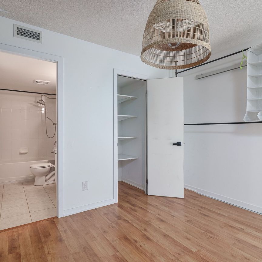 For Lease - 38 Joe Shuster Way Unit# 2002, Toronto, Ontario - Photo 1