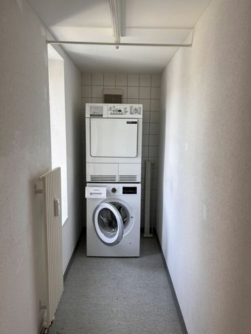 Appartement mansardé de 3,5 pièces avec beaucoup de charme - Photo 5
