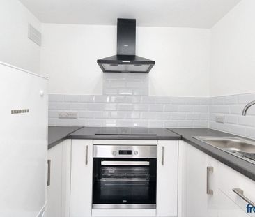 Seldown Road, Poole - Photo 1