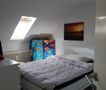 Günstig: Ruhige & helle 3-Zi-Wohnung mit Balkon (Nachmieter) - Photo 2