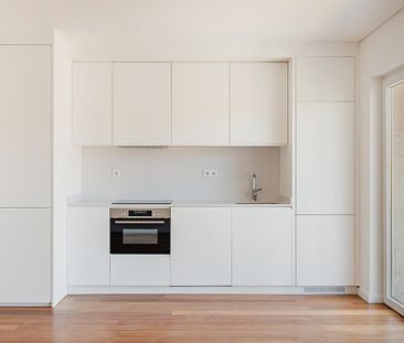 3 Bedroom Apartment with parking, Estrela, Lisboa - Photo 6