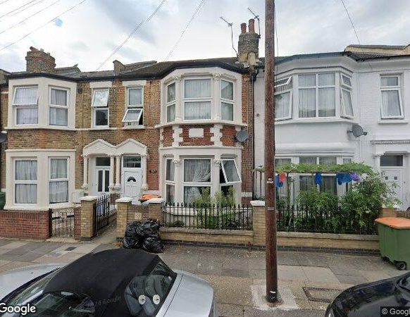 5 Bed Terraced House, Kitchener Road, E7 - Photo 1