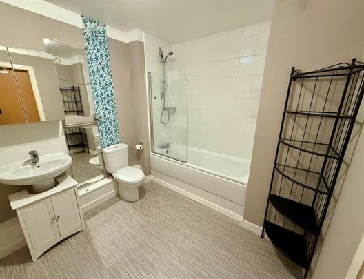 2 Bedroom Apartment To Let - Photo 1