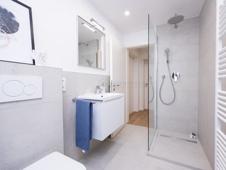 Modernes WG-Zimmer - jetzt einziehen und Wohlfühloase erleben! - Photo 4