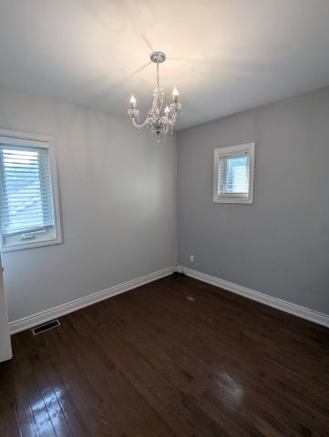 For Lease - 54 Twenty Third Street, Toronto, Ontario - Photo 5