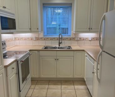 32X 14th Avenue W, Vancouver, BC V5Y1X4 - Photo 6