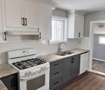 For Lease - 73 Oakwood Street, Port Colborne, Ontario - Photo 3