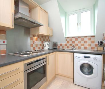 2 bedroom apartment to rent - Photo 5