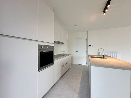 Luxueus nieuwbouwappartement in centrum Diksmuide. - Photo 1