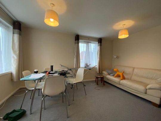 1 bedroom ground floor flat to rent - Photo 1