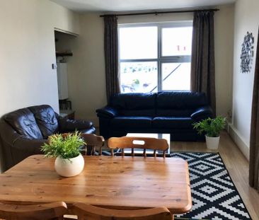 4 bedroom apartment to rent - Photo 2
