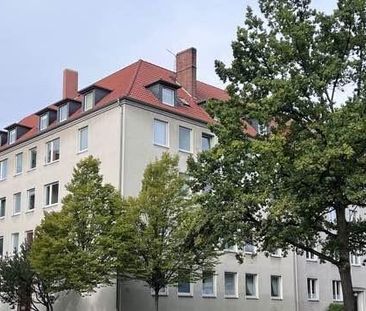 Komplett sanierte 3-Zimmer-Dachgeschosswohnung in Hannover-List zu ... - Photo 5