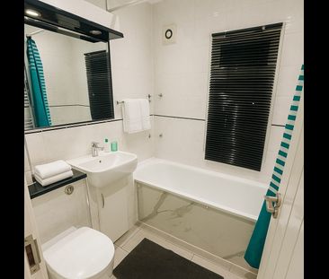 Room in a Shared House, Hyde Crescent, NW9 - Photo 6