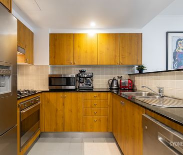 1 Hosking Pl, Sydney NSW 2000 - Apartment For Rent | Domain - Photo 5