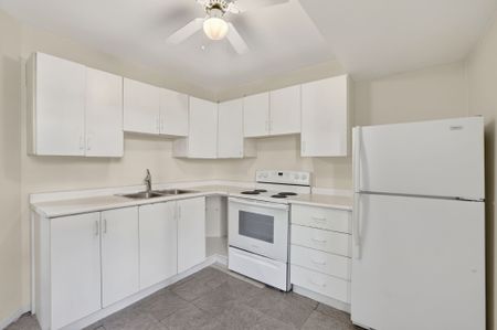 For Lease - 158 Galloway Road Unit# 1B, Toronto, Ontario - Photo 2