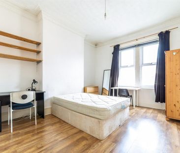 3 bed flat to rent in Ancrum Street, Spital Tongues, NE2 - Photo 3