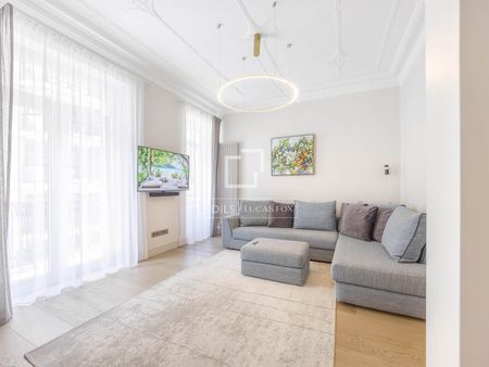 Excellent 3 Bedroom apartment for rent in El Pla del Remei, Valencia - Photo 3