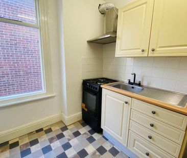 Dickinson Street - Photo 3