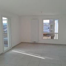 Location Appartement 4 pièces 76m² MEYTHET 74960 - Photo 1