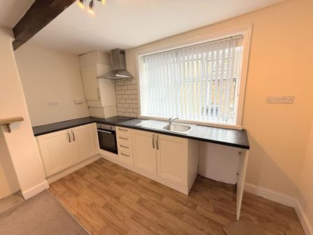 2 bedroom terraced house to rent - Photo 3
