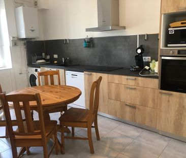 Location Maison 4 pièces 110m² QUINSAC 33360 - Photo 2