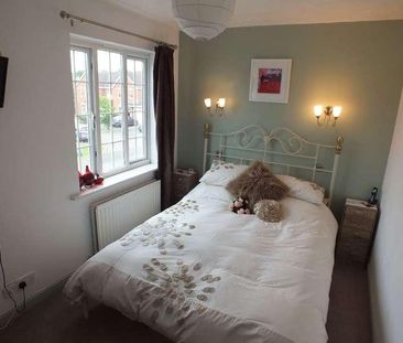 Cornbrash Rise, BA14 - Photo 6