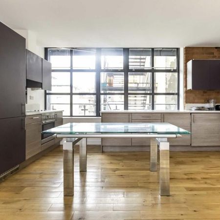 2 bedroom flat to rent - Photo 4