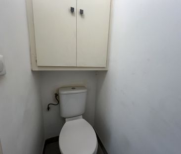 Location Appartement 1 pièce 28m² LE CANNET 06110 - Photo 3