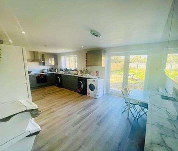 Buckingham Road, OX26 - Photo 5