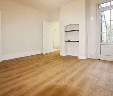 Curzon Street, Reading, Berkshire, RG30 - Photo 2