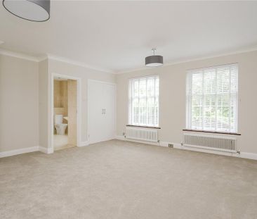4 bedroom detached house to rent - Photo 3