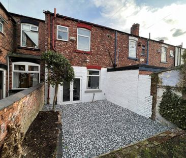 1 bedroom in a house share to rent - Photo 5