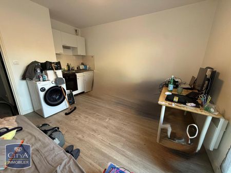 Location Appartement 1 pièce 20m² DAMIGNY 61250 - Photo 3