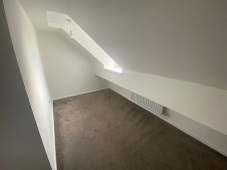 2 bedroom townhouse to rent - Photo 2