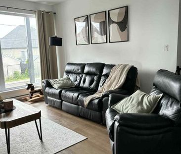 Magnifique 6 1/2 - IDEAL POUR FAMILLE - Quartier calme - Photo 1