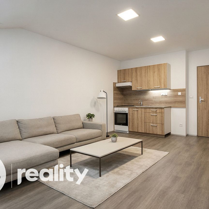 Pronájem bytu 1+kk 27 m² - Photo 1