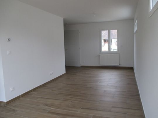 Location Maison 4 Pièces 72 m² - Photo 1