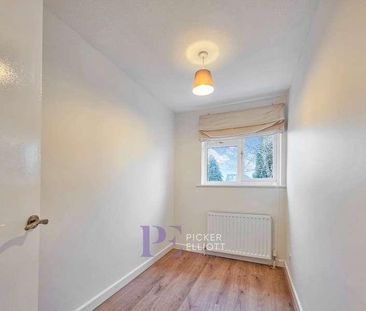 Oak Close, Burbage, LE10 - Photo 4