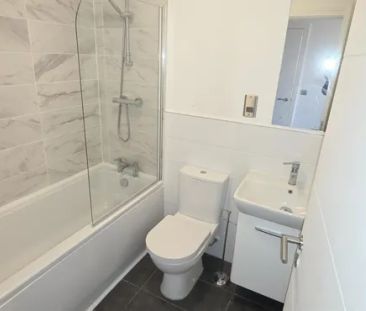 11 Jesse Hartley Way - Photo 4