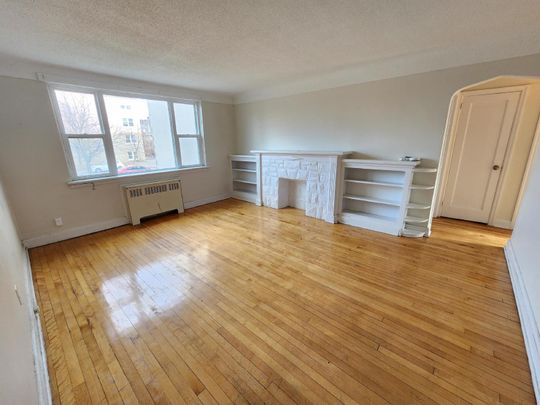 3 - 310 Blake Boulevard - Photo 1