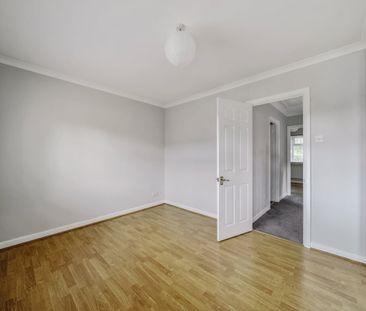 2 bedroom semi-detached house to rent - Photo 4