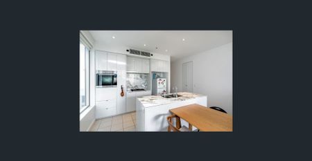 1 bedroom apartment with 1 carpark, walking distance to Rundle street and Rundle mall - Photo 2