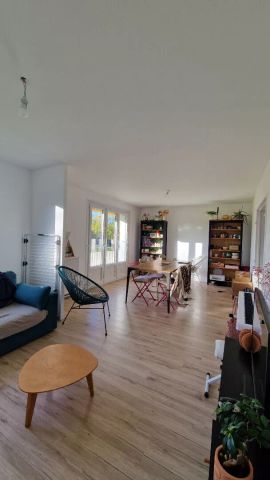 Appartement à louer à Saint Sebastien Sur Loire - CENTRE BOURG - Photo 3